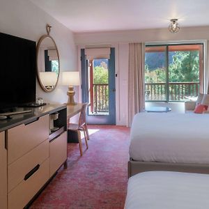 Queen Room Hearing Accesible